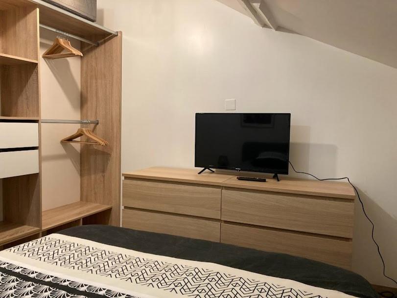 Les Spas De La Chartreuse Tarbes Bilik gambar