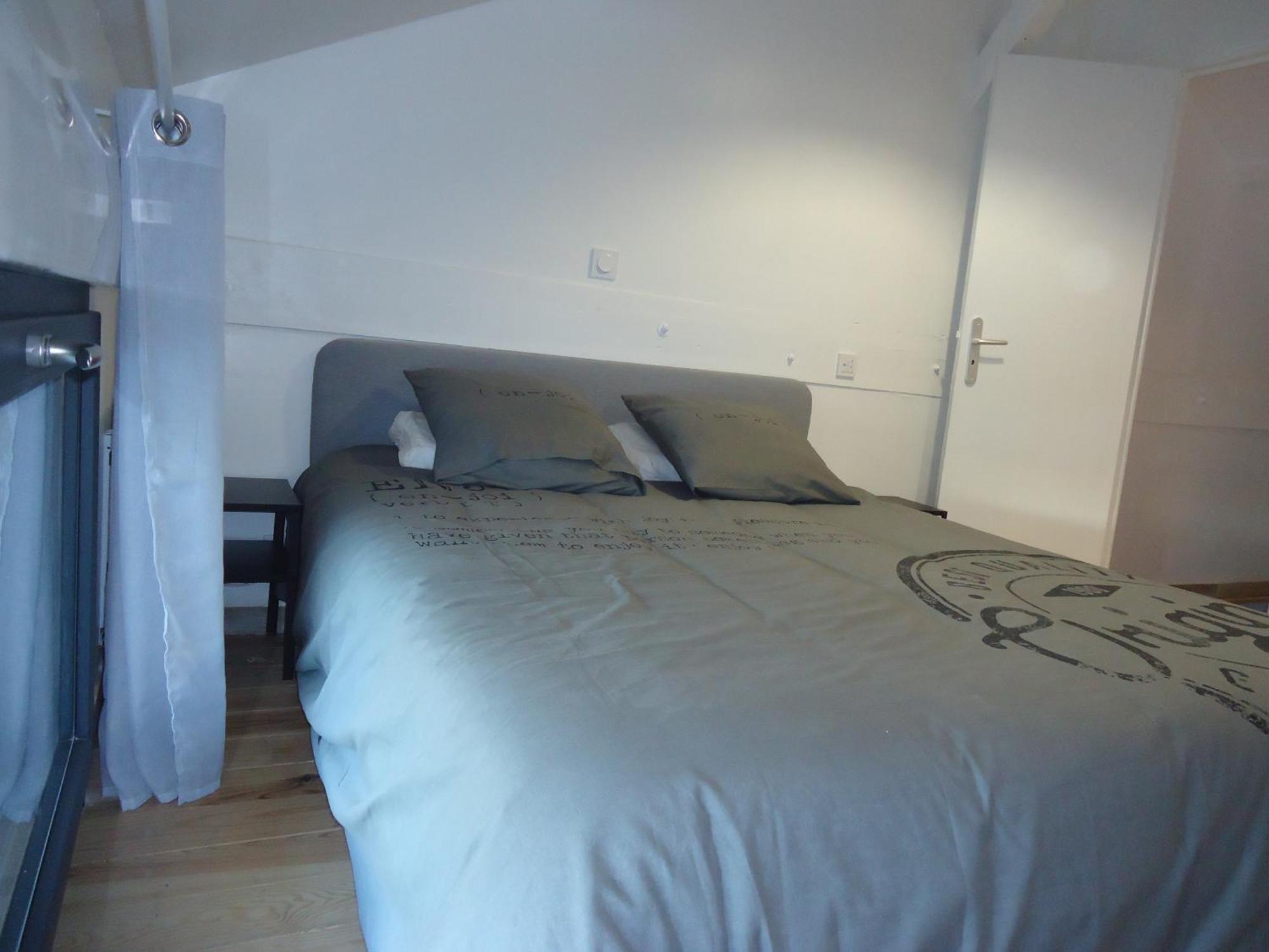 Les Spas De La Chartreuse Tarbes Bilik gambar