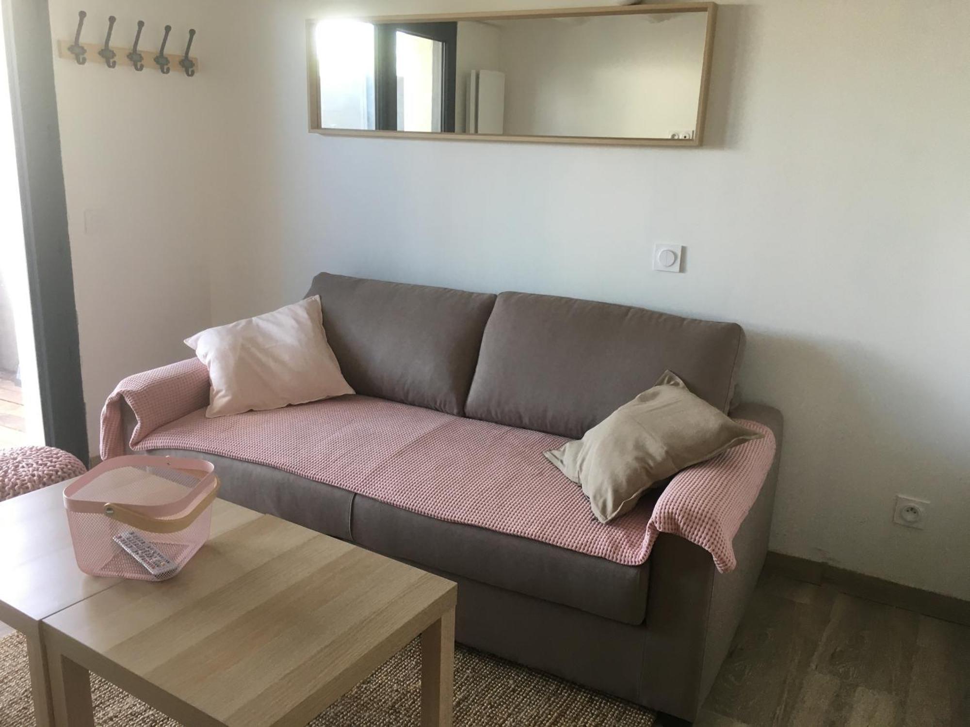 Les Spas De La Chartreuse Tarbes Bilik gambar