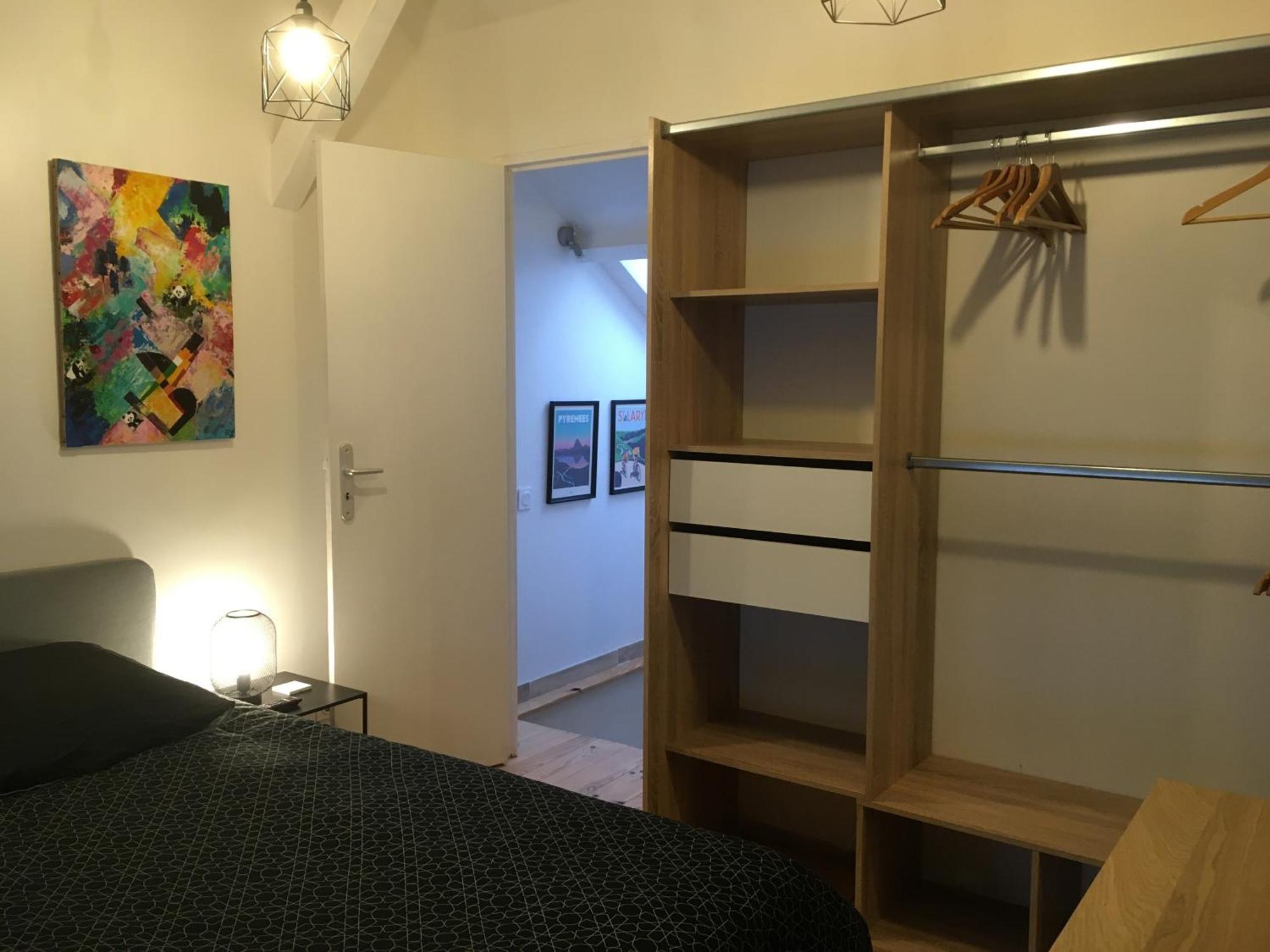 Les Spas De La Chartreuse Tarbes Bilik gambar