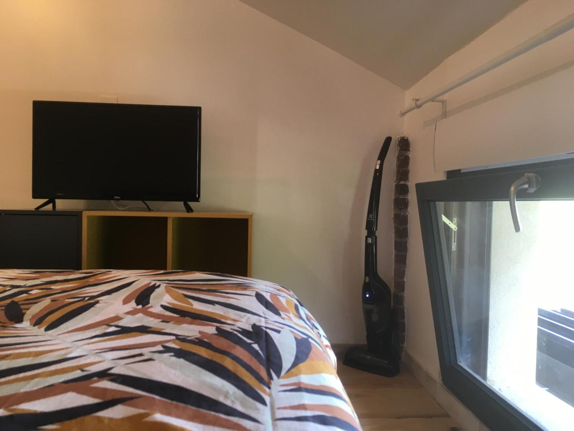 Les Spas De La Chartreuse Tarbes Bilik gambar